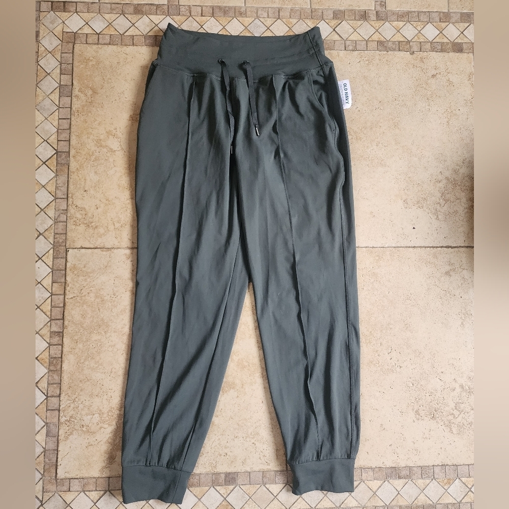 Old Navy High Rise Go Dry Joggers